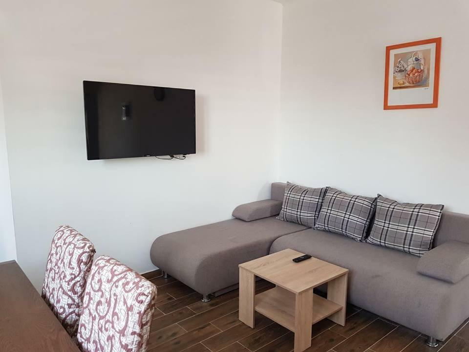 Apartmani Dada Starigrad Paklenica Exteriér fotografie