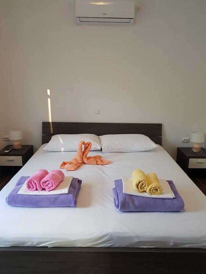 Apartmani Dada Starigrad Paklenica Exteriér fotografie