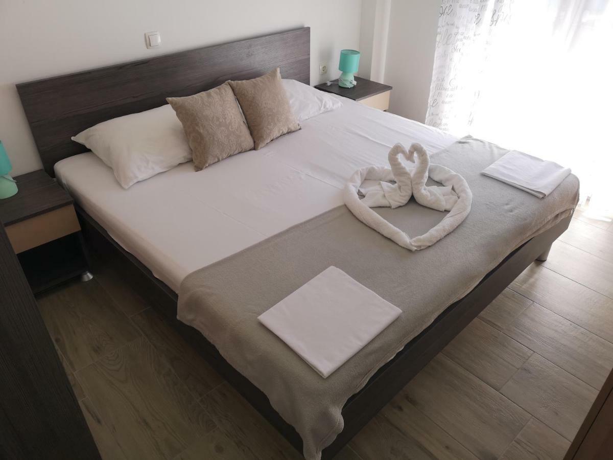 Apartmani Dada Starigrad Paklenica Exteriér fotografie