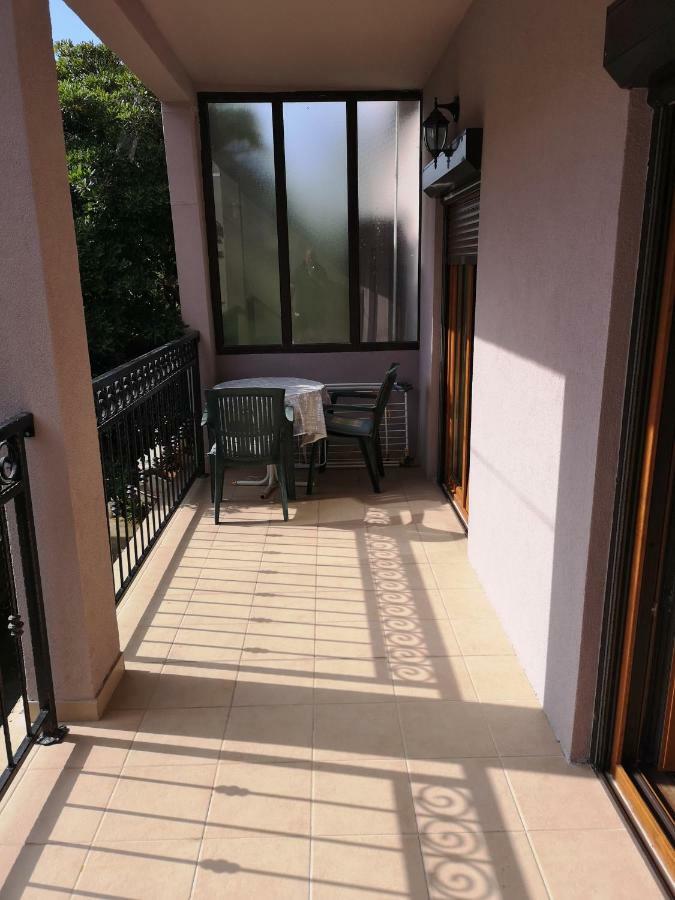 Apartmani Dada Starigrad Paklenica Exteriér fotografie