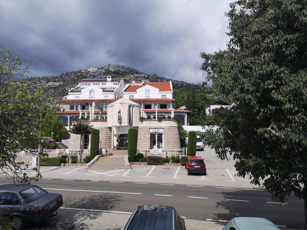 Apartmani Dada Starigrad Paklenica Exteriér fotografie